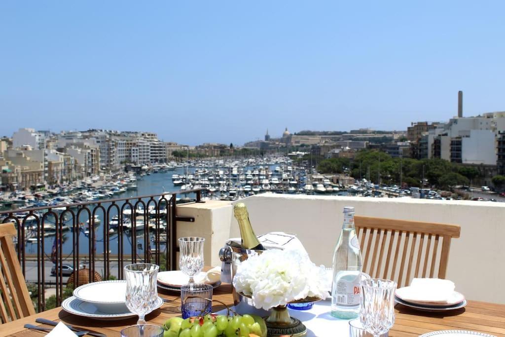 The Authentic Place مسيدا المظهر الخارجي الصورة